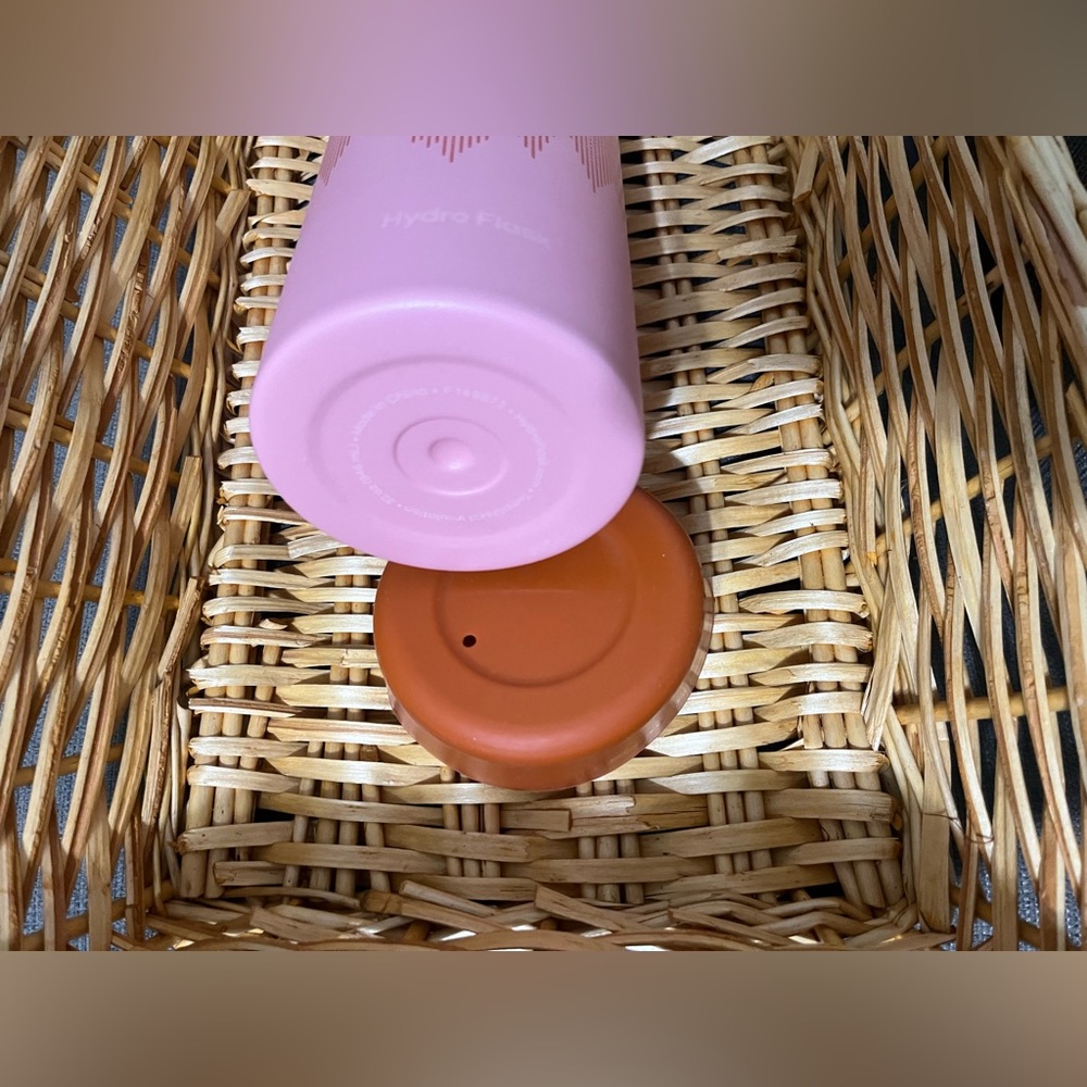 Hydro Flask - Picture 4 of 4